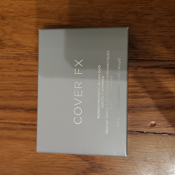 Cover Fx Monochromatic Blush Duo in Soft Peach - Picture 2 of 3